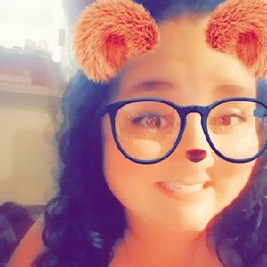 Meet your Posher, Kahlia